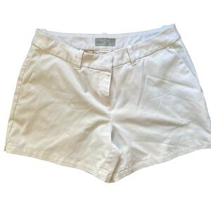 Callaway White Womens Tailored Golf Shorts Size 4